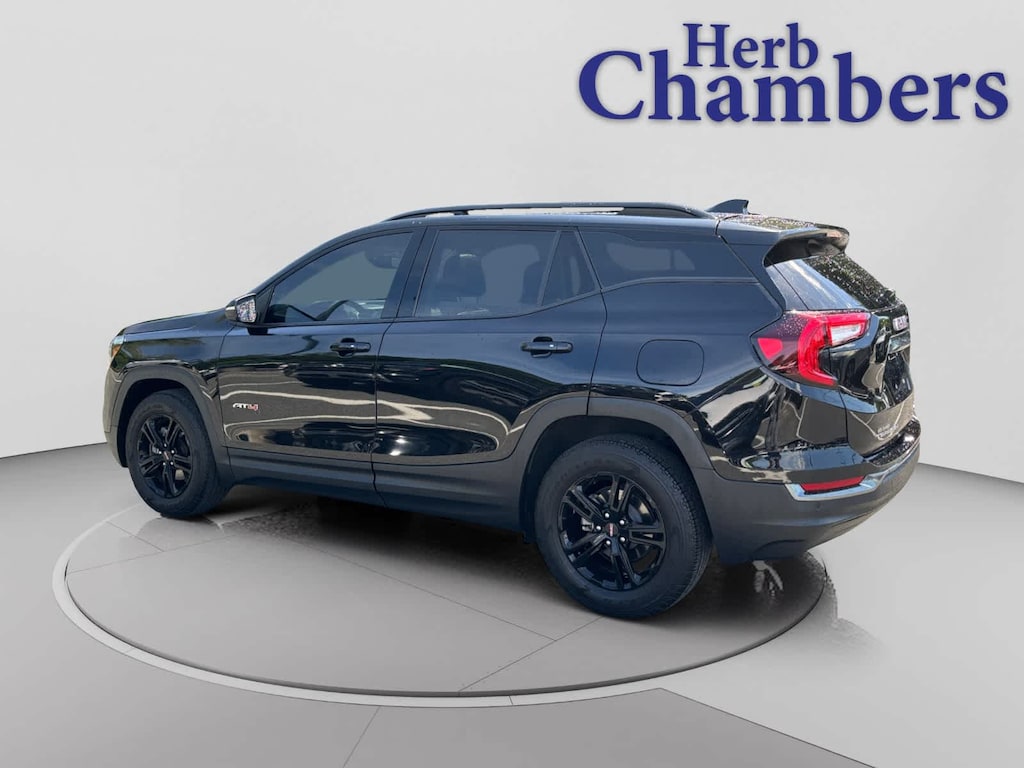 Used 2023 GMC Terrain AT4 SUV