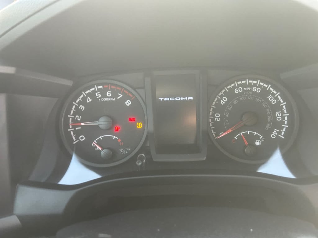 Used 2021 Toyota Tacoma SR Access Cab 6 Bed I4 AT (Natl) Truck