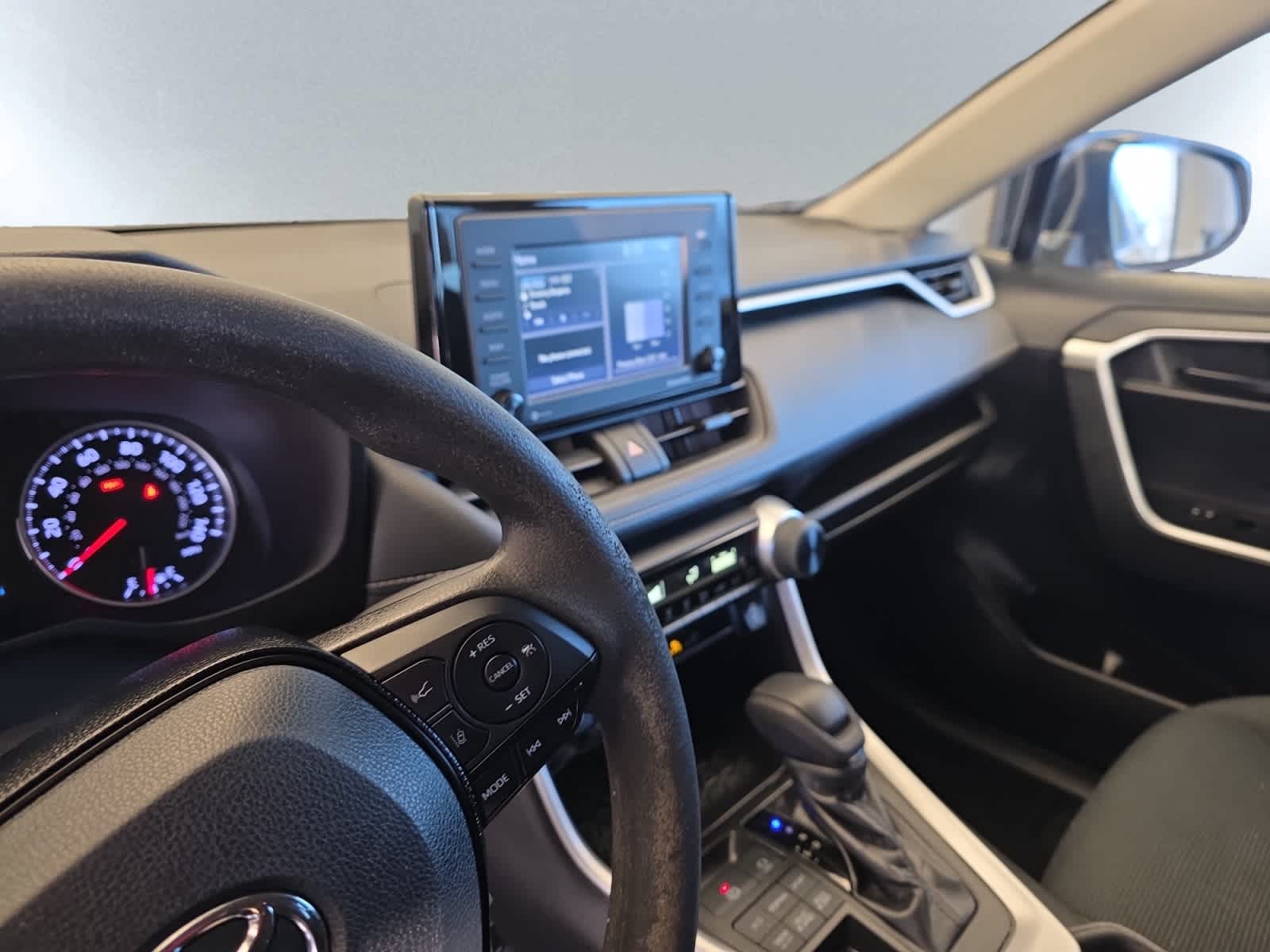 used 2020 Toyota RAV4 car, priced at $26,998