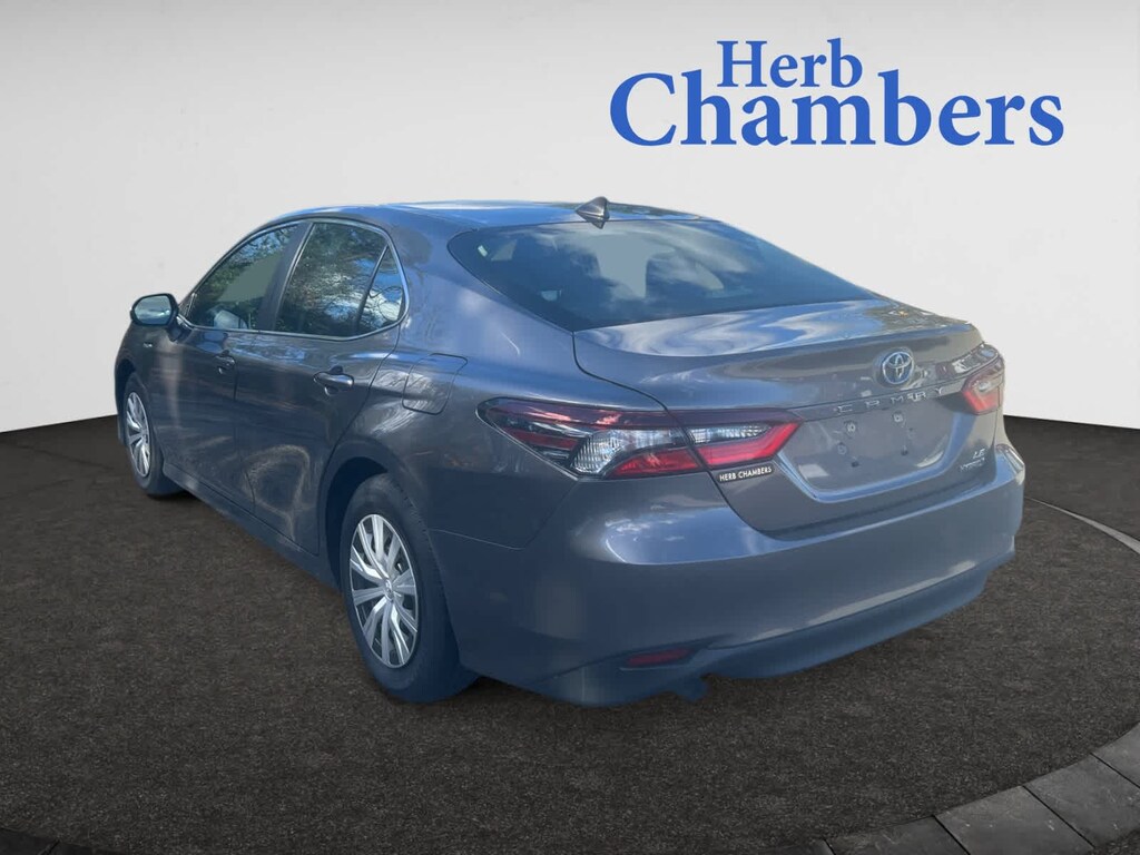 Used 2021 Toyota Camry Hybrid LE Sedan