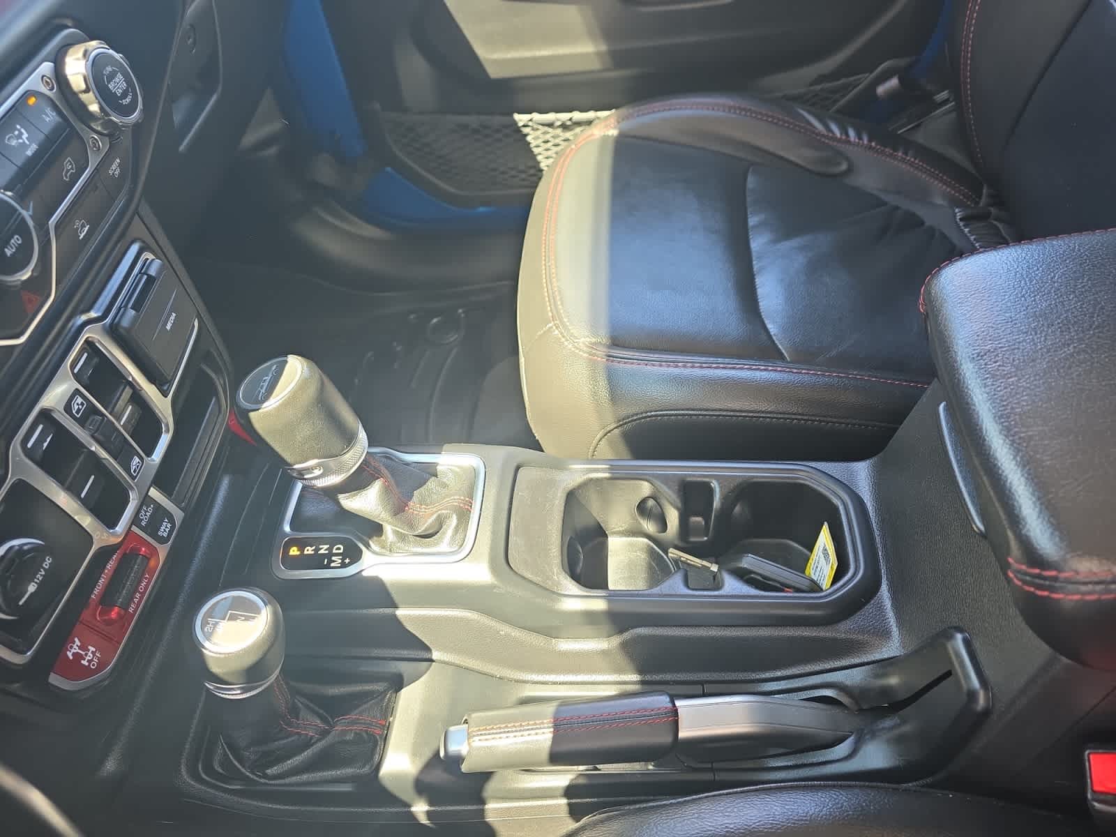 2022 Jeep Gladiator Rubicon - Photo 16