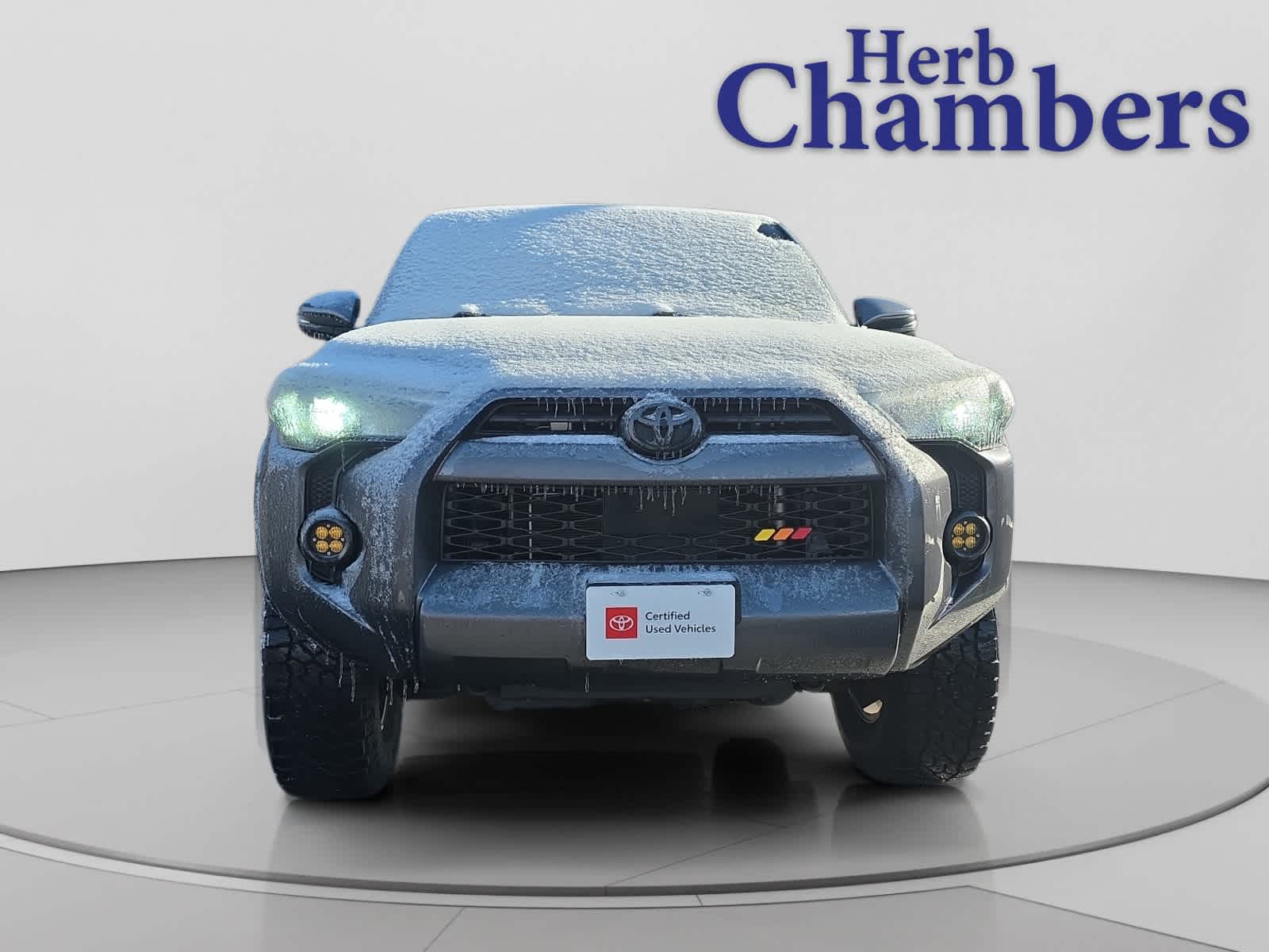 2020 Toyota 4Runner SR5 Premium photo 2