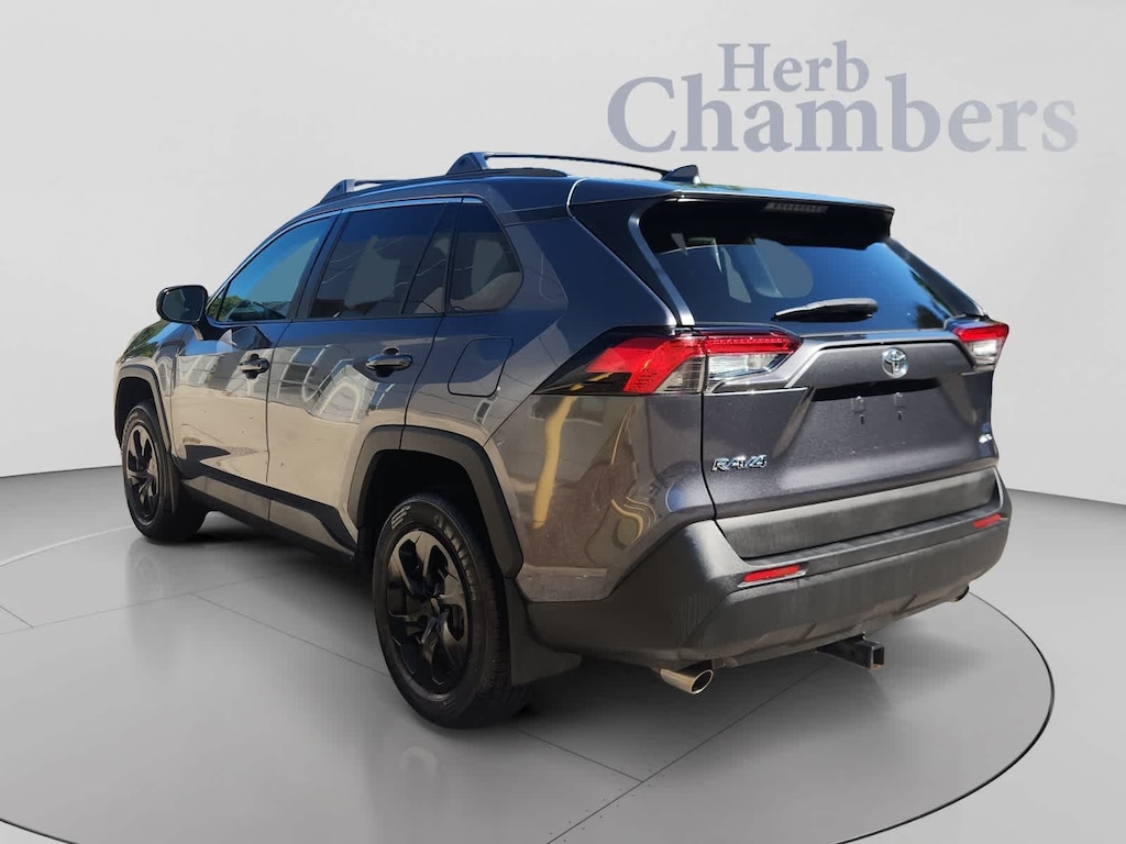 Used 2019 Toyota RAV4 LE SUV
