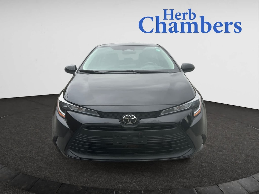 Used 2024 Toyota Corolla LE Sedan