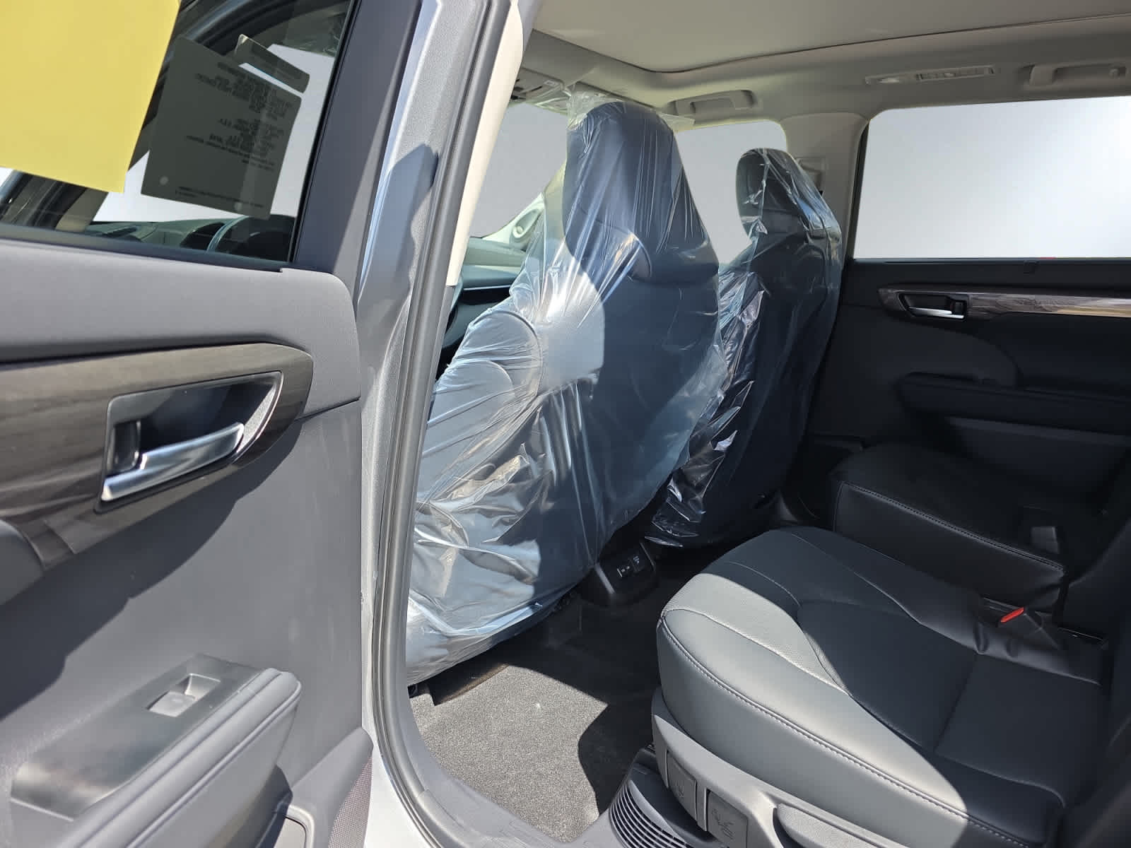 new 2026 Toyota Highlander Hybrid car, priced at $59,152