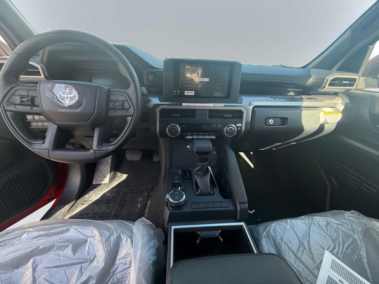 2025 Toyota Tacoma SR5 photo 4