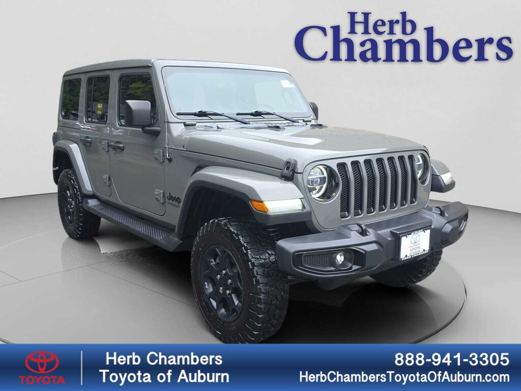 Used 2020 Jeep Wrangler Unlimited Sahara Altitude SUV