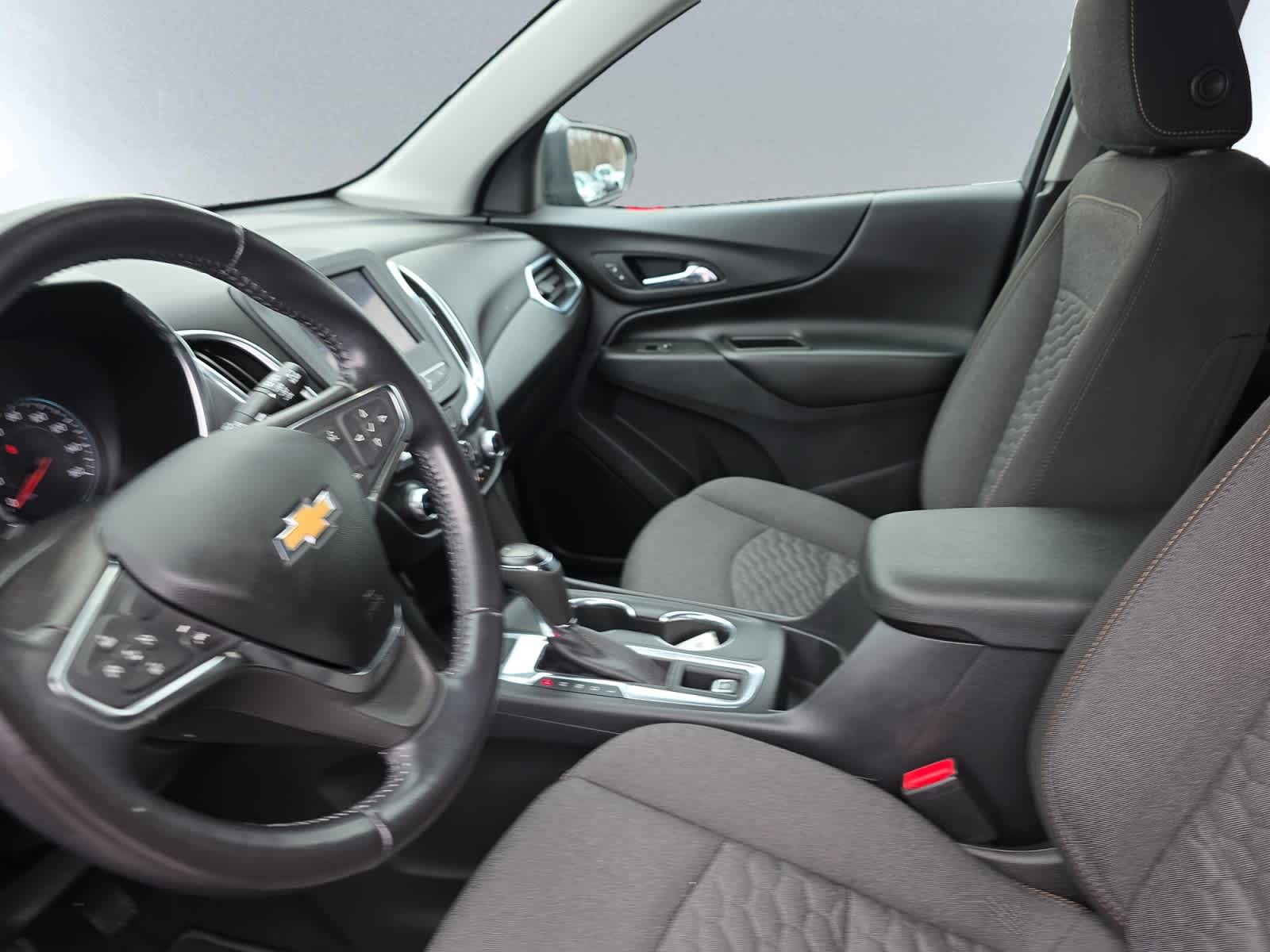 used 2021 Chevrolet Equinox car, priced at $26,998