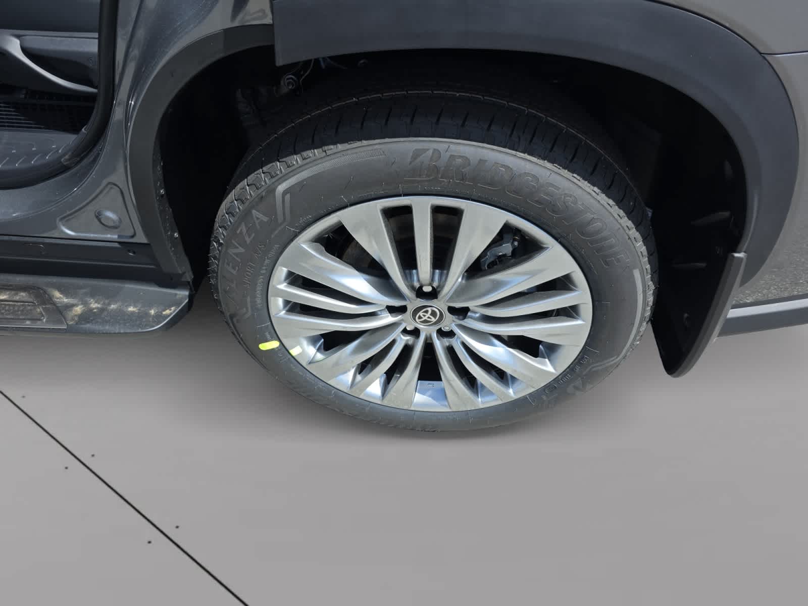 new 2026 Toyota Highlander Hybrid car, priced at $59,152