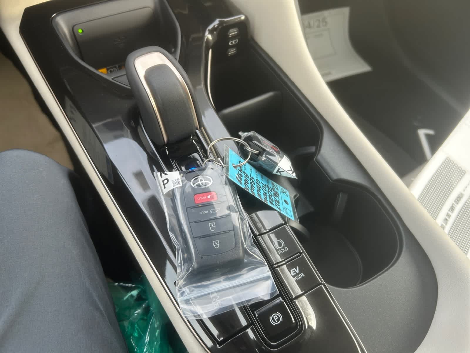 2026 Toyota Crown Limited - Photo 12