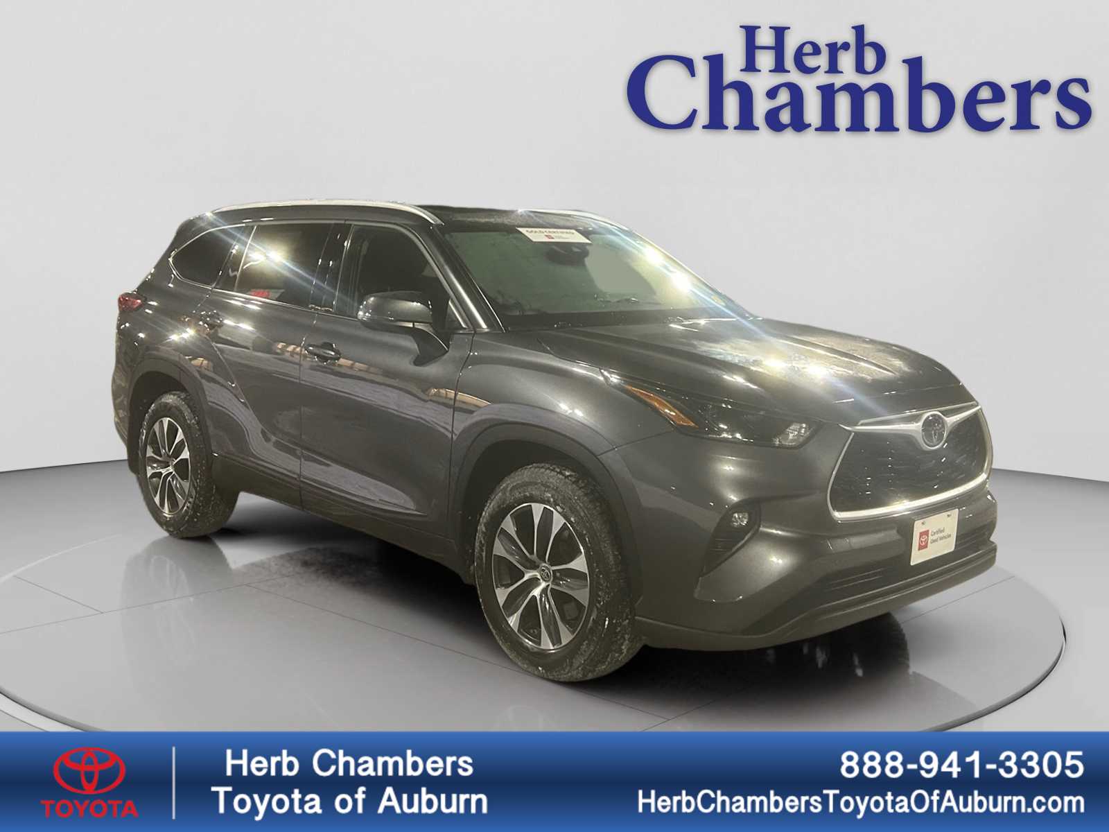 2022 Toyota Highlander XLE's photo