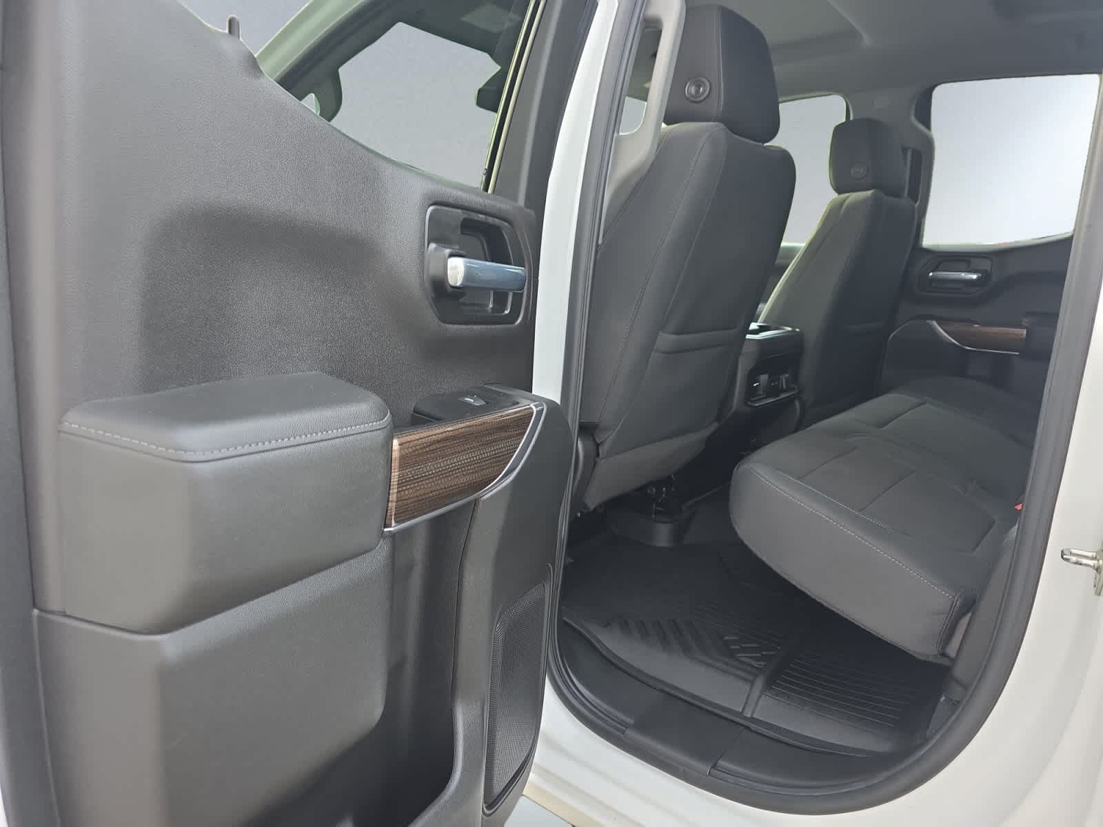 used 2020 Chevrolet Silverado 1500 car, priced at $39,998