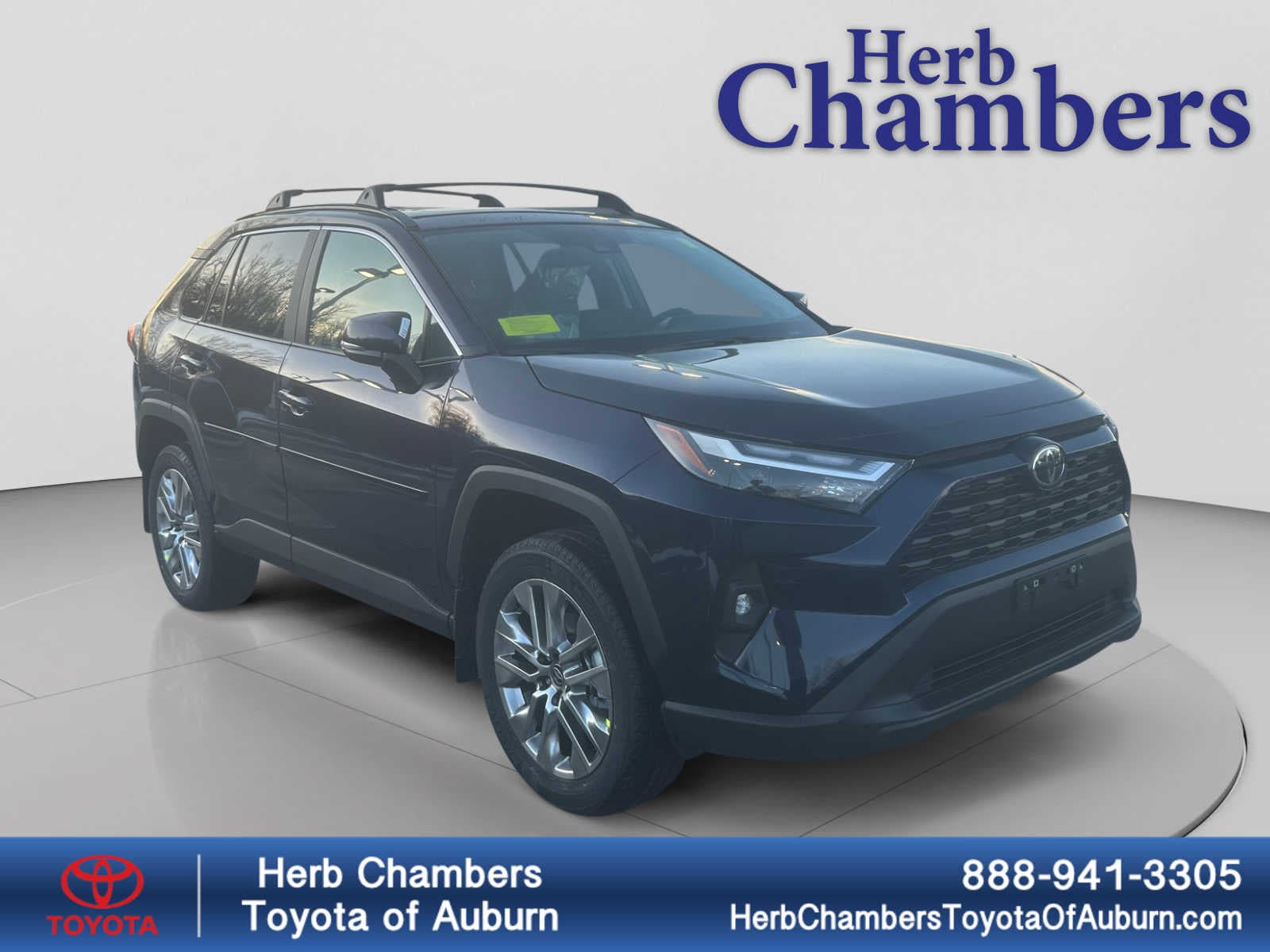 2025 Toyota RAV4 XLE Premium's photo