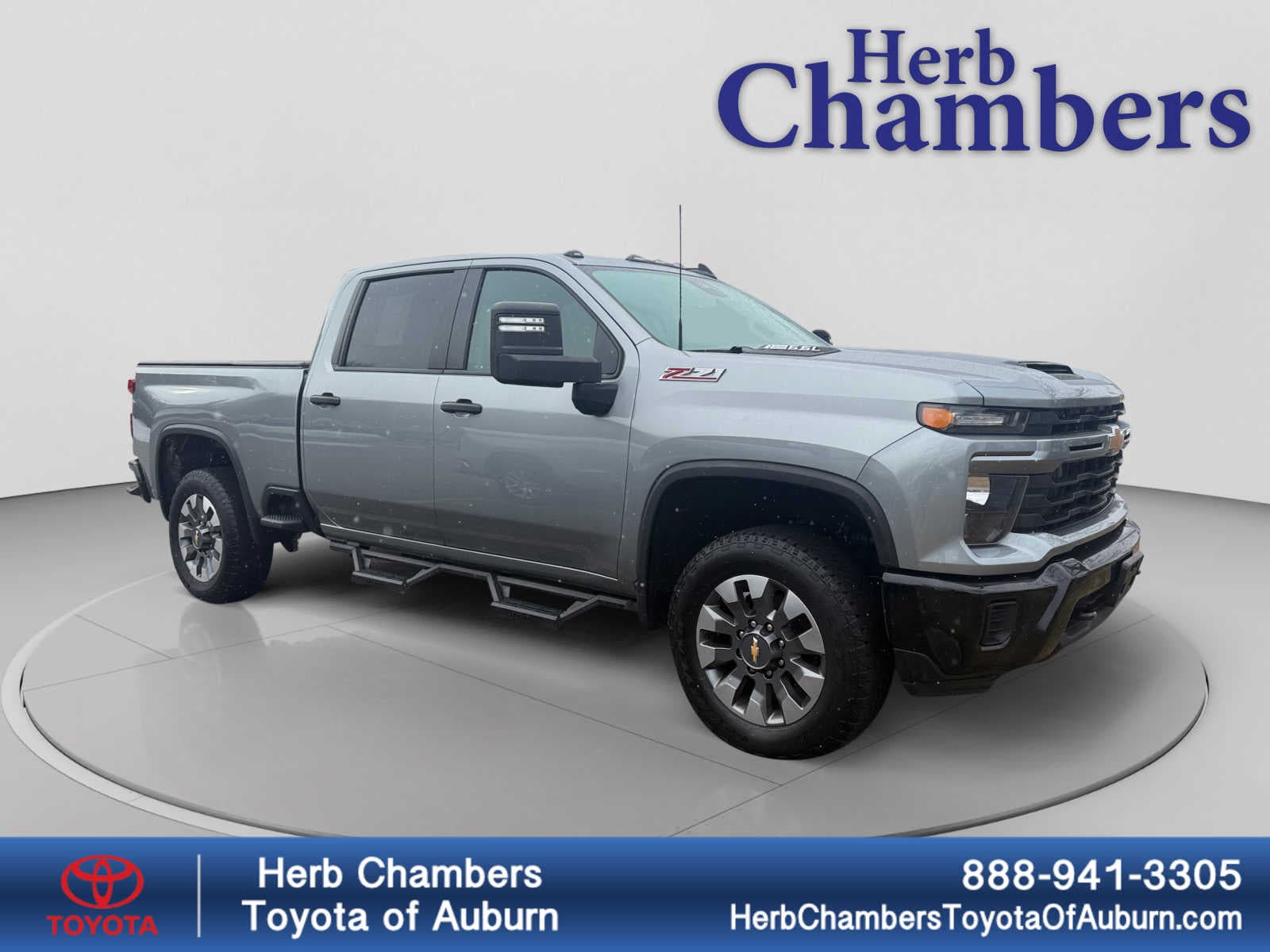 2024 Chevrolet Silverado 2500HD Custom's photo