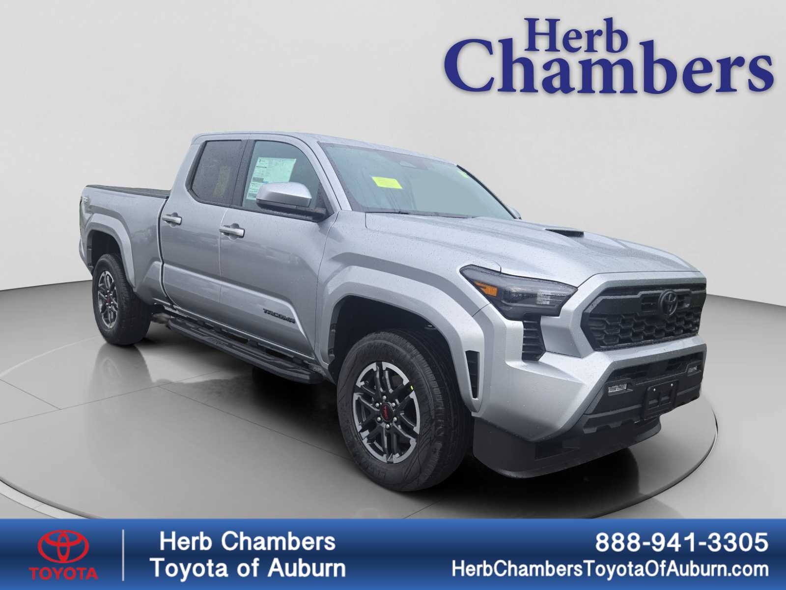 2025 Toyota Tacoma TRD Sport's photo