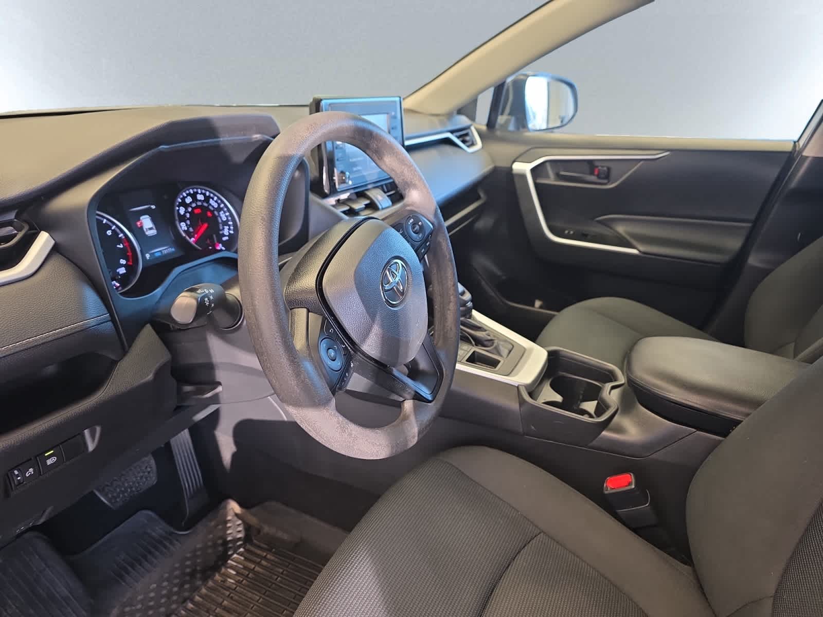 used 2020 Toyota RAV4 car, priced at $26,998