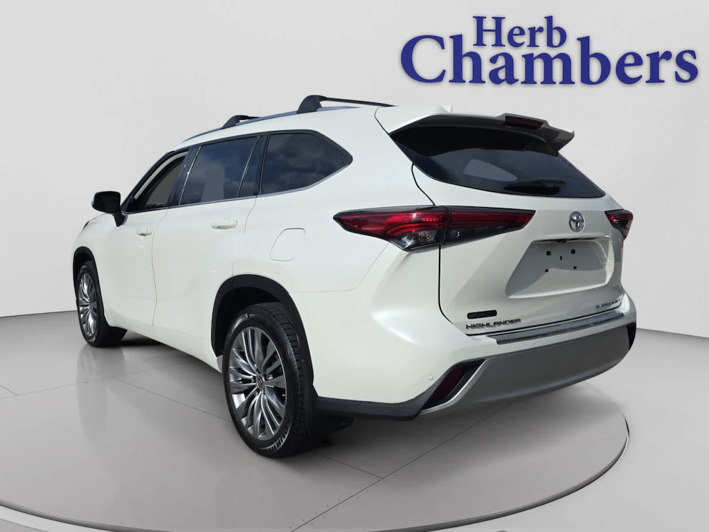 Used 2021 Toyota Highlander Platinum SUV