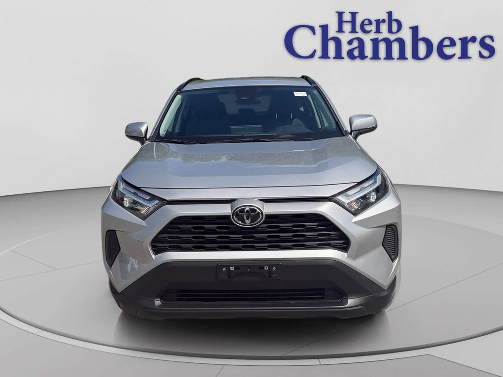 Used 2025 Toyota RAV4 XLE SUV