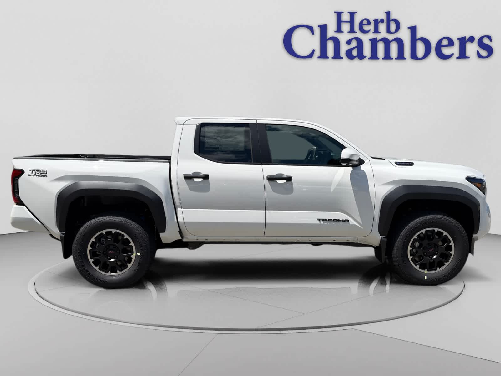 2026 Toyota Tacoma TRD Off Road - Photo 10