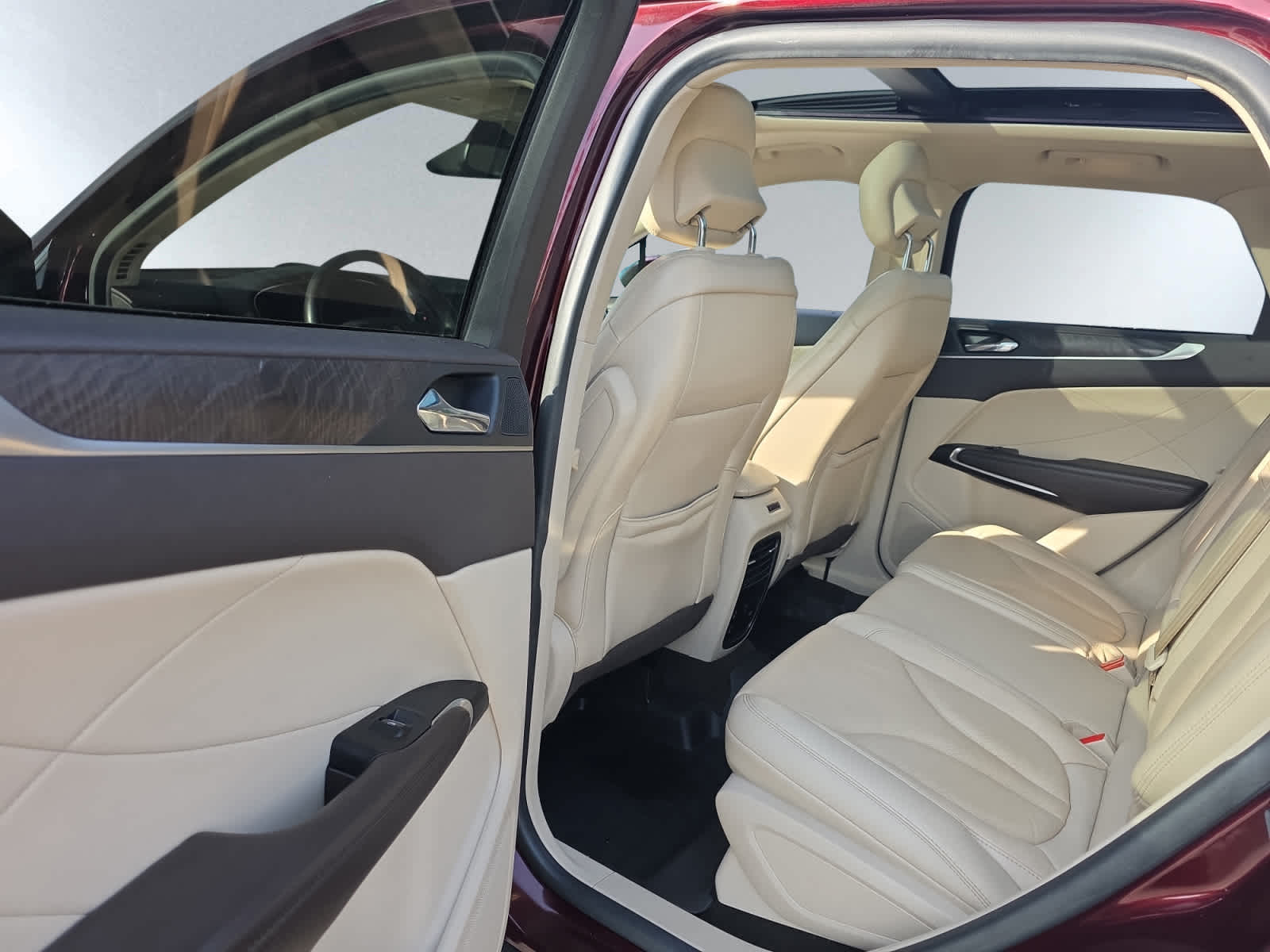 used 2019 Lincoln MKC car, priced at $17,998