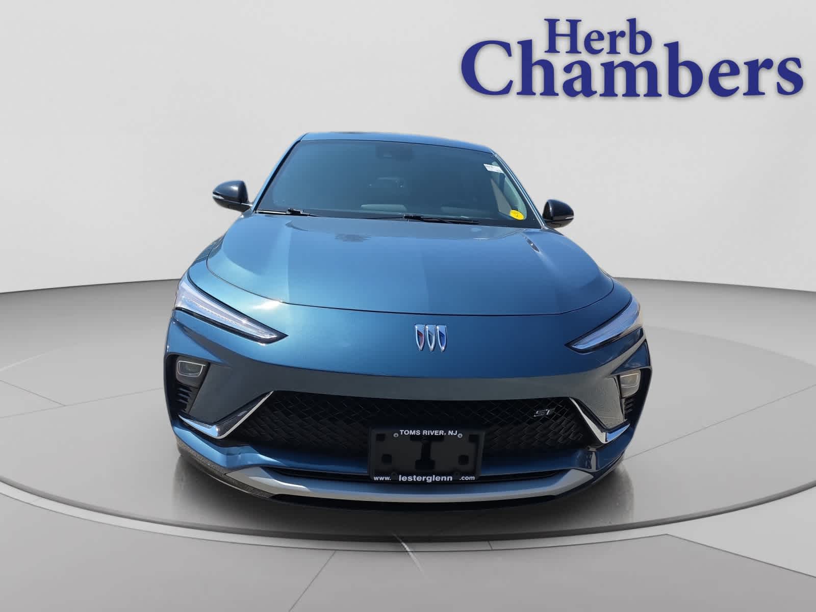 used 2024 Buick Envista car, priced at $27,998