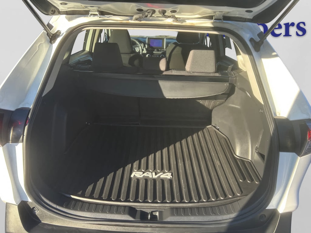 Used 2023 Toyota RAV4 LE SUV