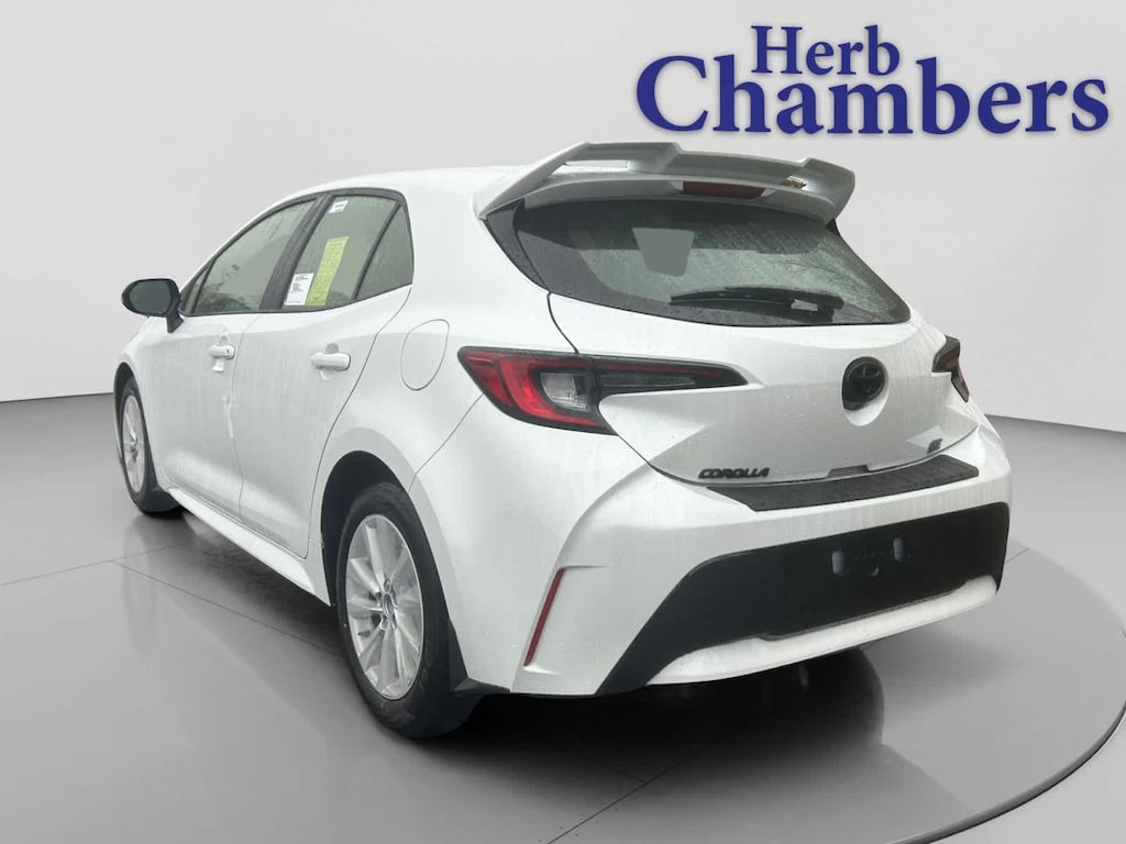 New 2026 Toyota Corolla Hatchback SE Hatchback
