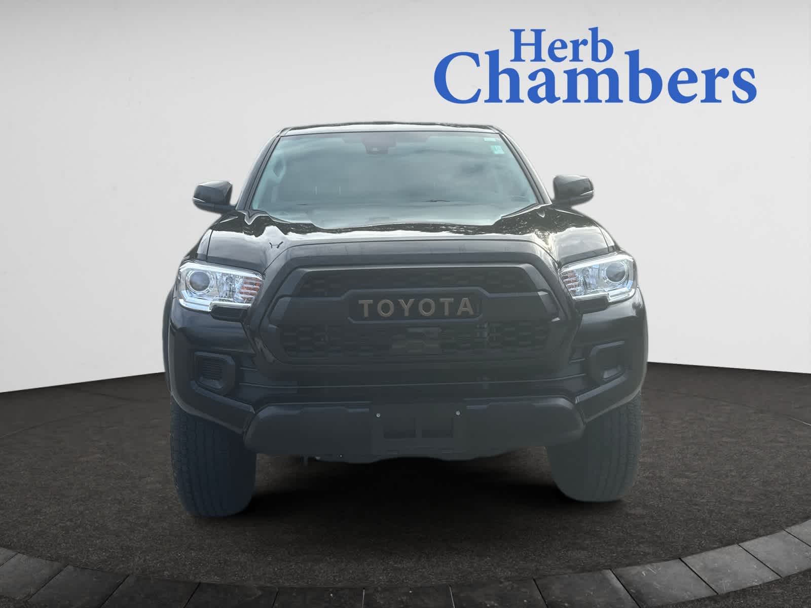 2023 Toyota Tacoma Trail Edition Double Cab V6 photo 2