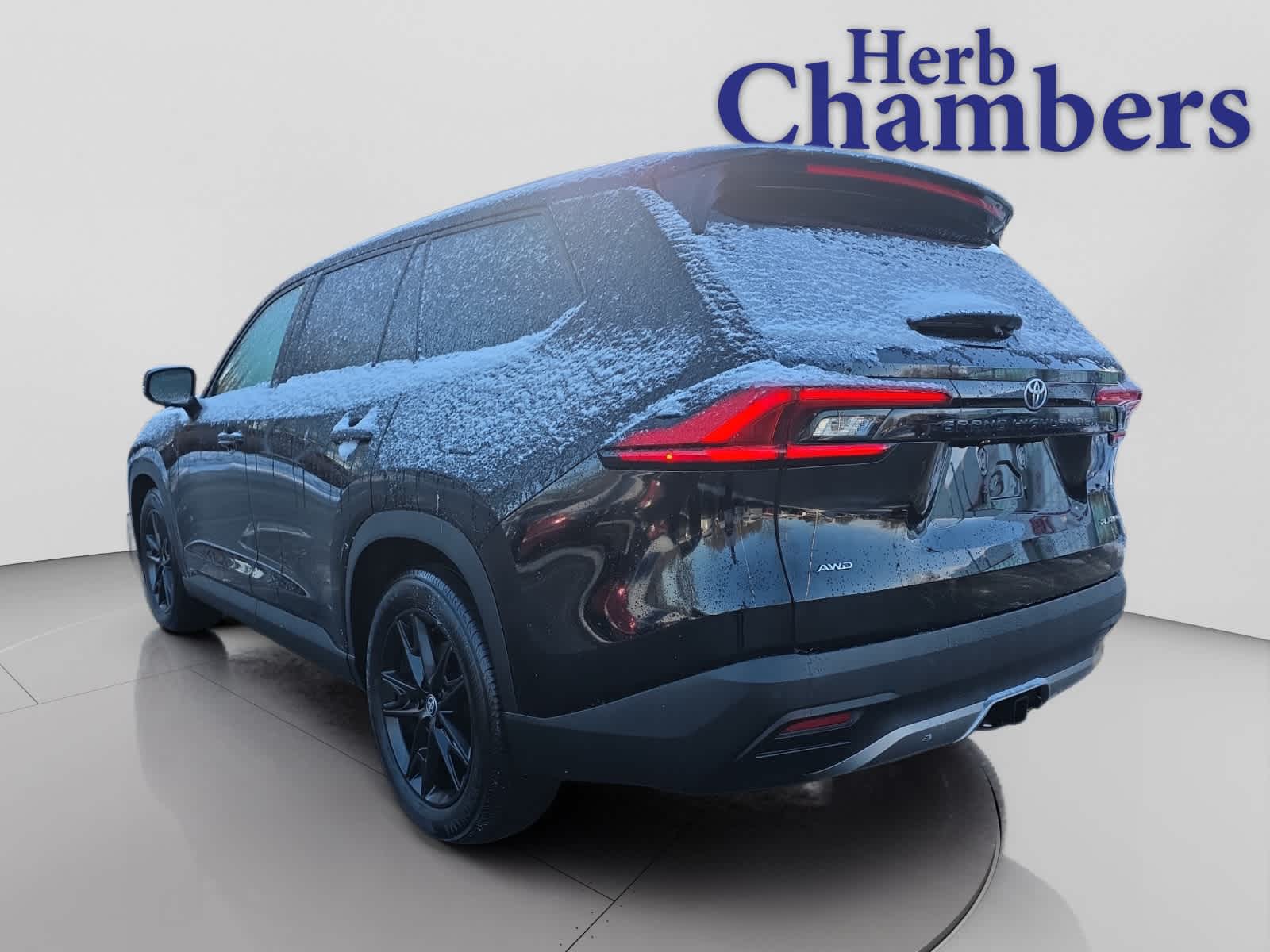 2024 Toyota Grand Highlander Platinum photo 3