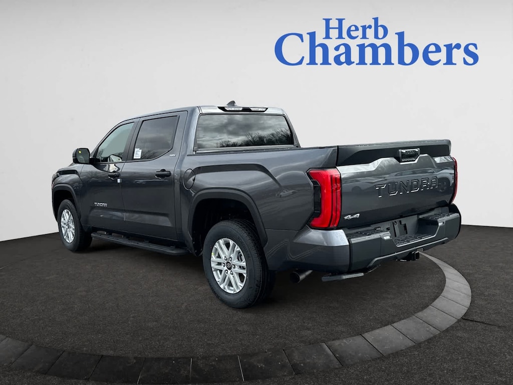 Used 2025 Toyota Tundra SR5 Crewmax 5.5 Bed (GS) Truck