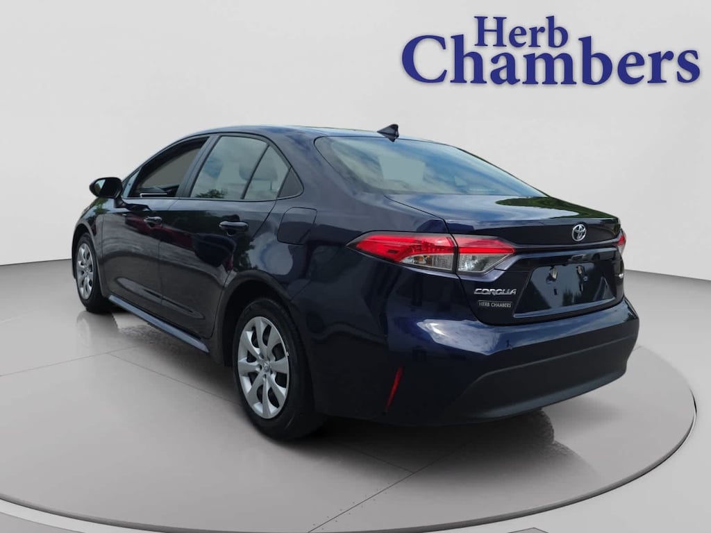 Used 2024 Toyota Corolla LE Sedan