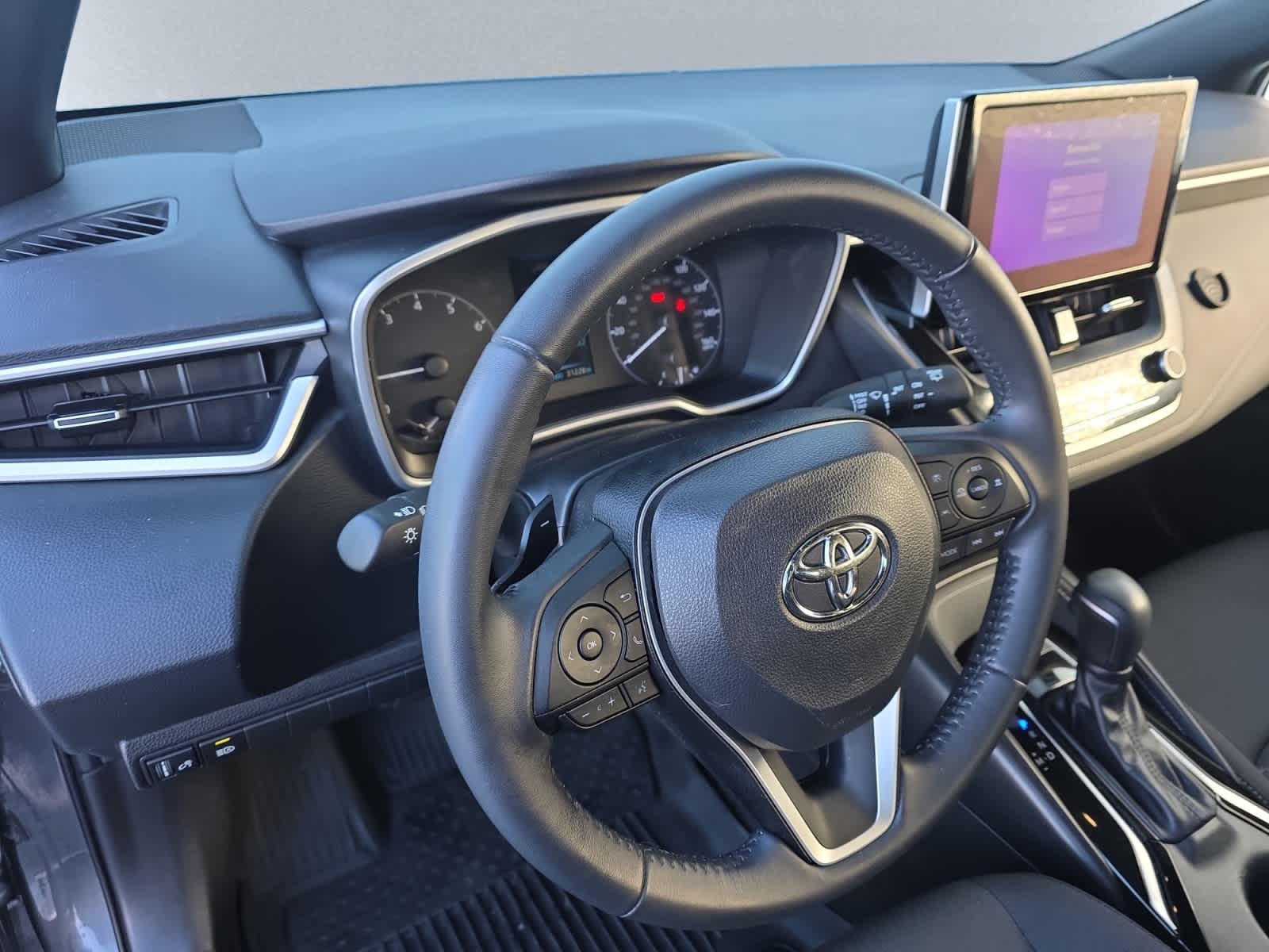 2024 Toyota Corolla SE photo 3