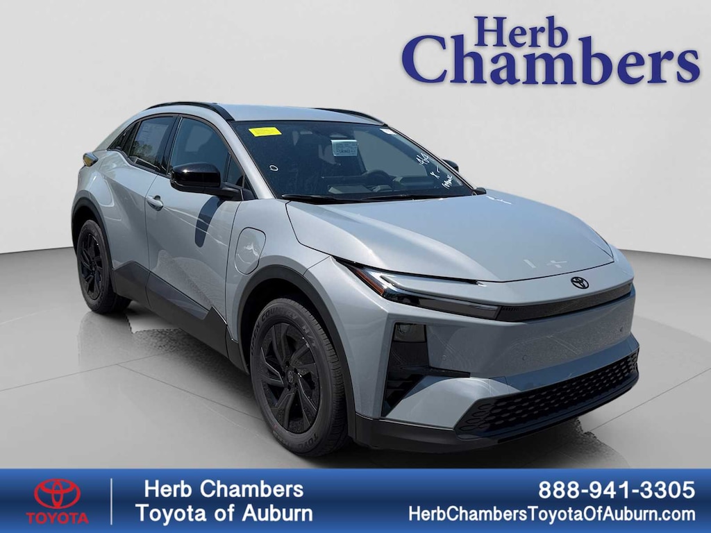 New 2026 Toyota C-HR SE SUV