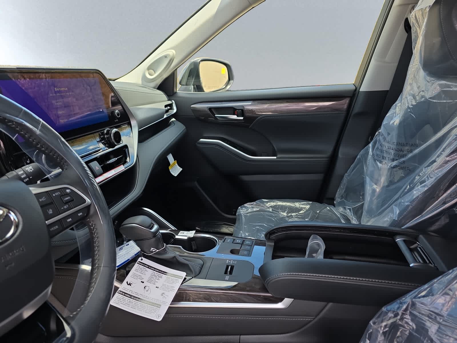 new 2026 Toyota Highlander Hybrid car, priced at $59,152