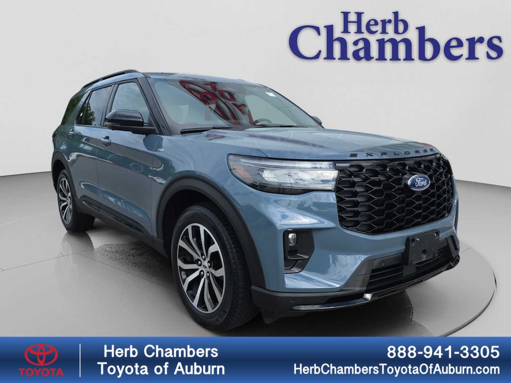 Used 2025 Ford Explorer ST-Line SUV