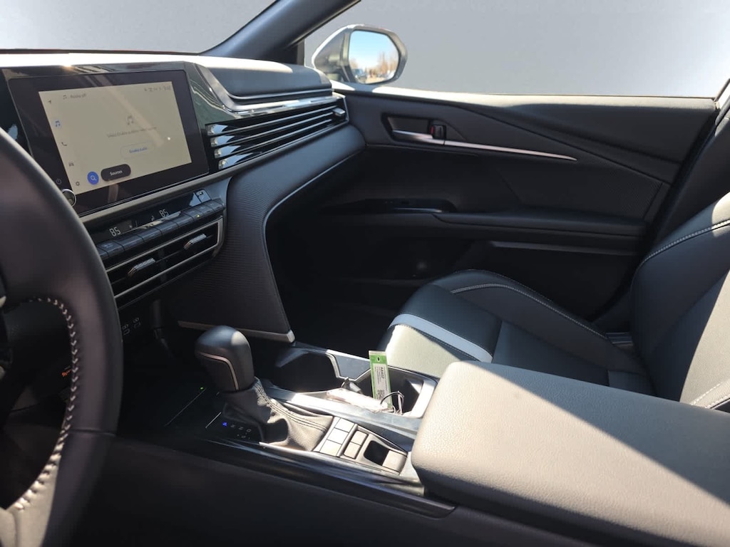 Certified 2025 Toyota Camry SE Sedan