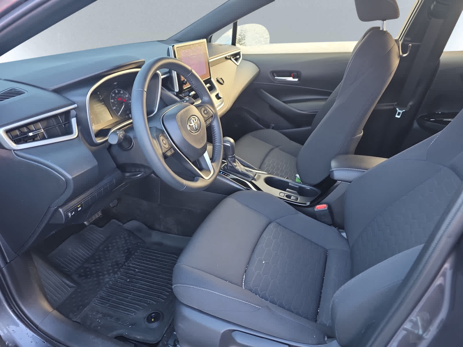 2024 Toyota Corolla SE photo 4