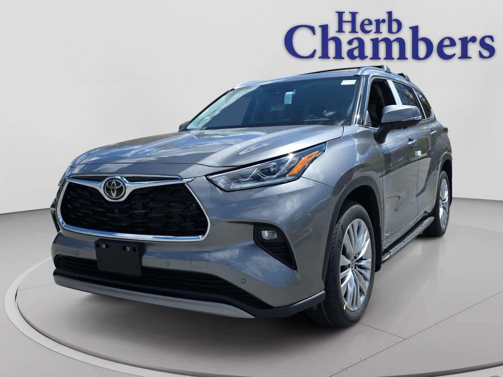 new 2026 Toyota Highlander Hybrid car, priced at $59,152