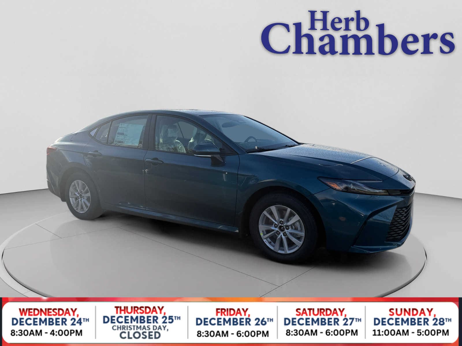 2026 Toyota Camry LE's photo