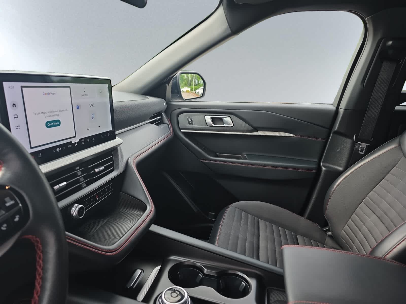 used 2025 Ford Explorer car, priced at $40,998