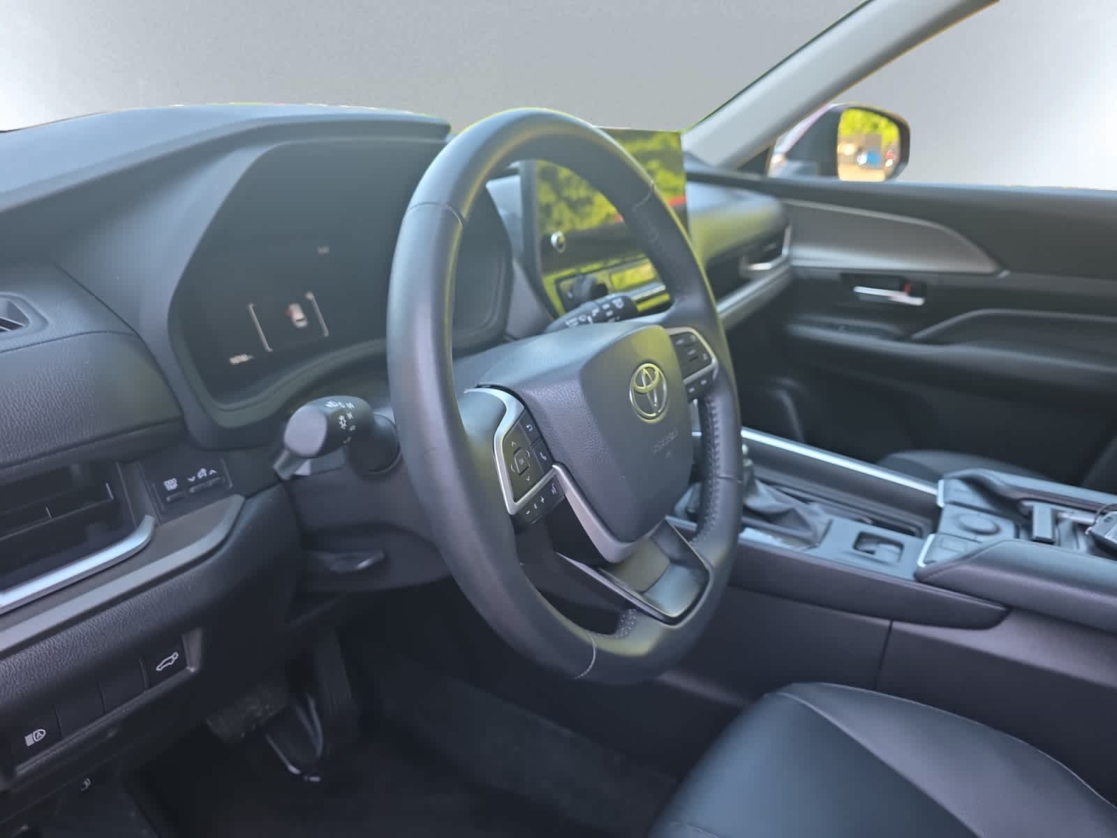 used 2025 Toyota Grand Highlander car, priced at $47,998
