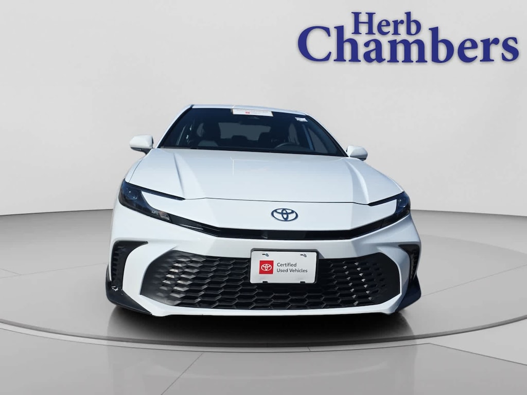 Certified 2025 Toyota Camry SE Sedan