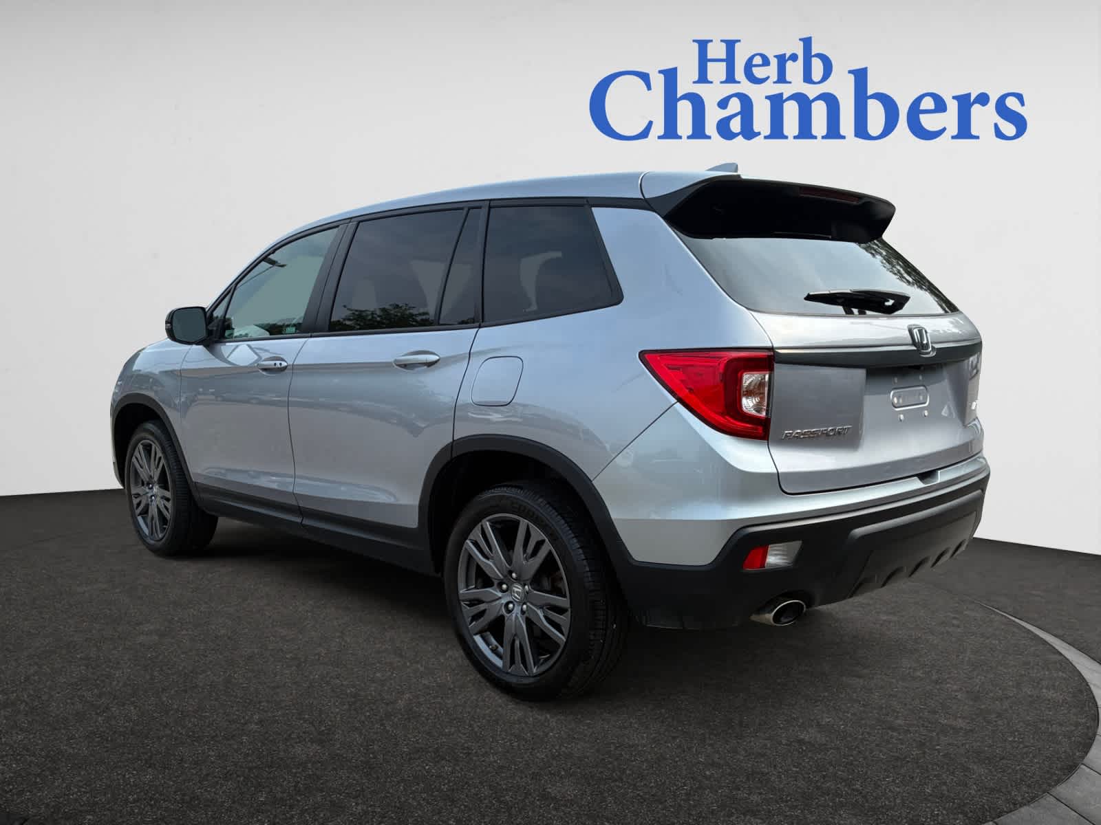 2021 Honda Passport EX-L photo 3