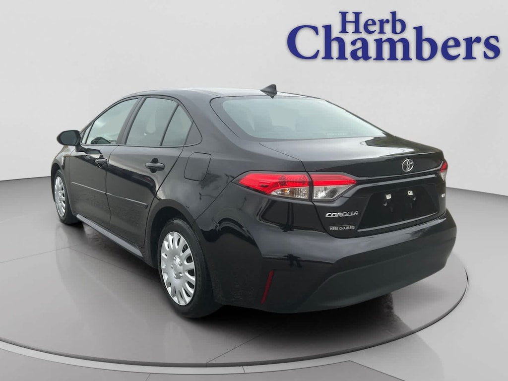 Used 2024 Toyota Corolla LE Sedan