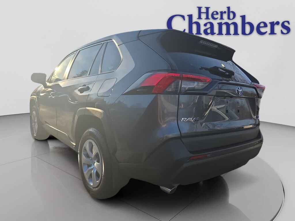 Used 2022 Toyota RAV4 LE SUV