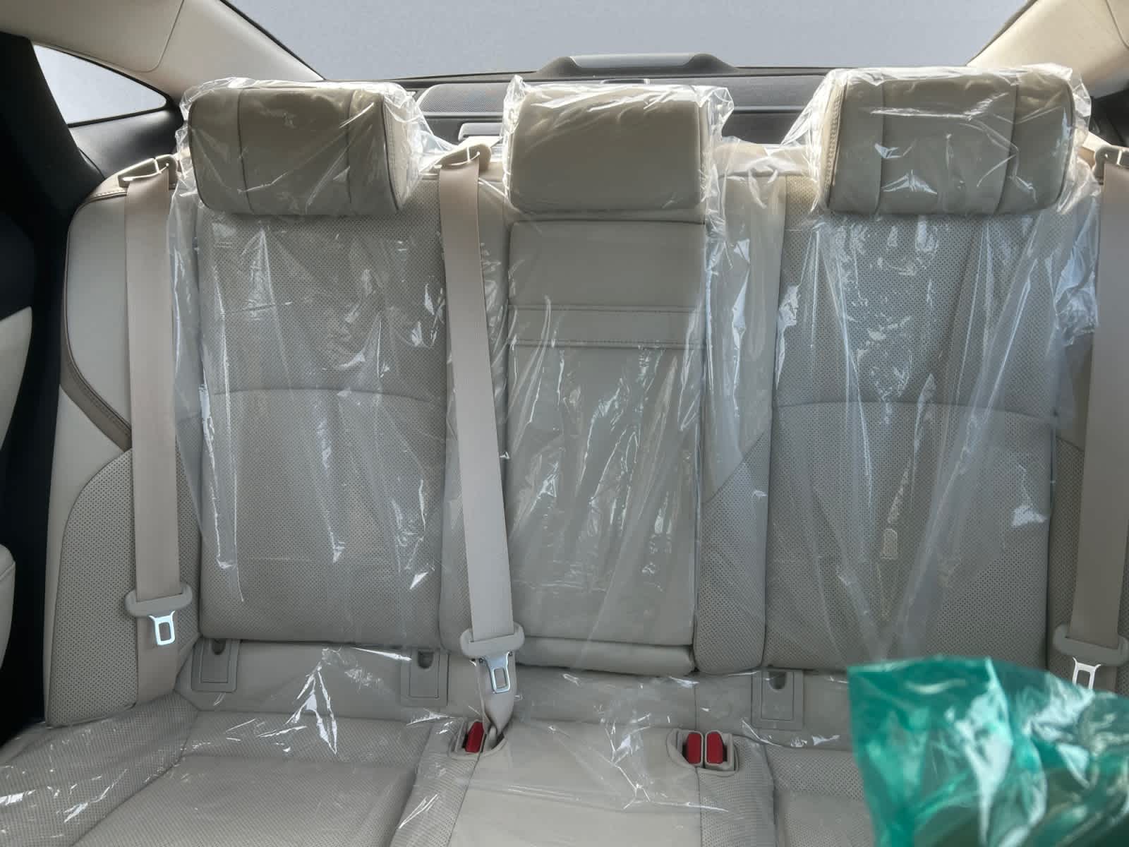 2026 Toyota Crown Limited - Photo 18