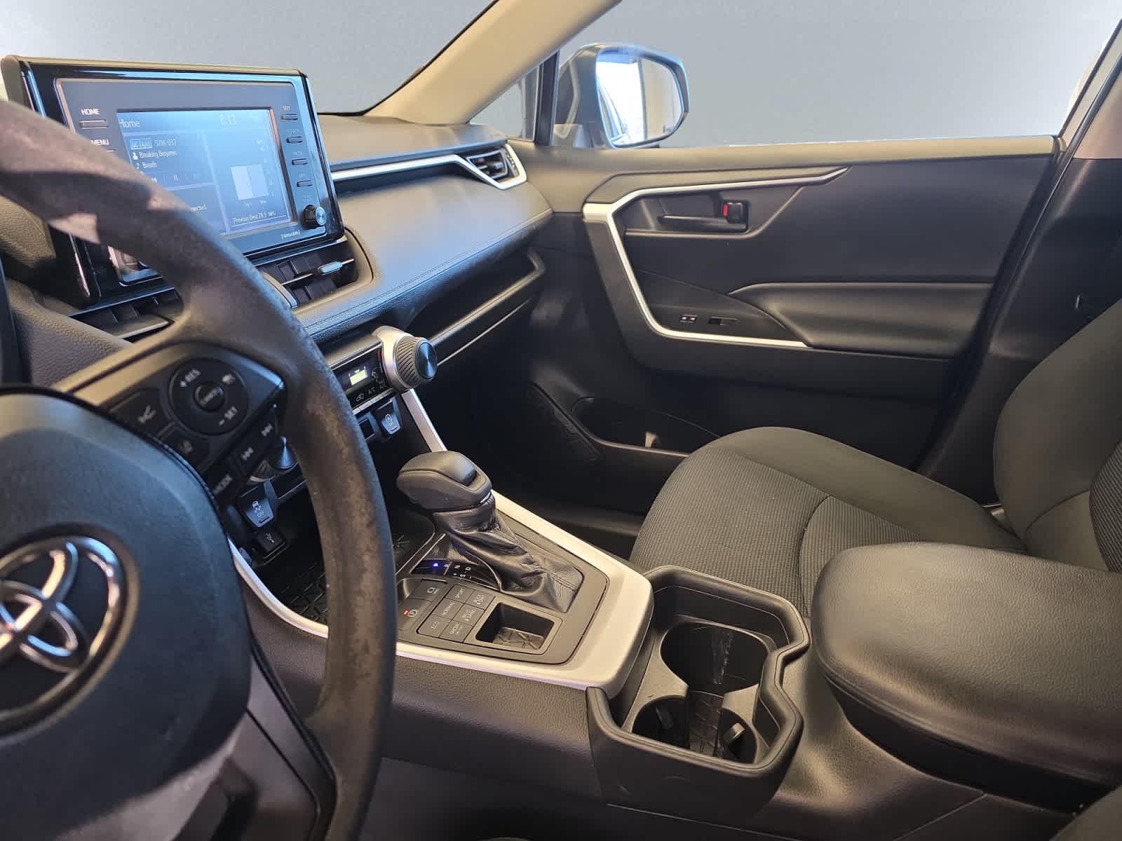 used 2020 Toyota RAV4 car, priced at $26,998