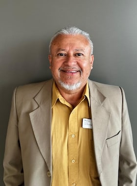 Staff member Walter Aguilar from ID_6cab6a5e01c4
