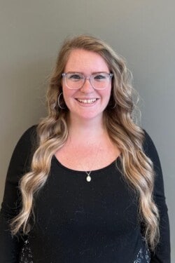 Staff member Victoria Arcand from ID_ac87ebe4e369