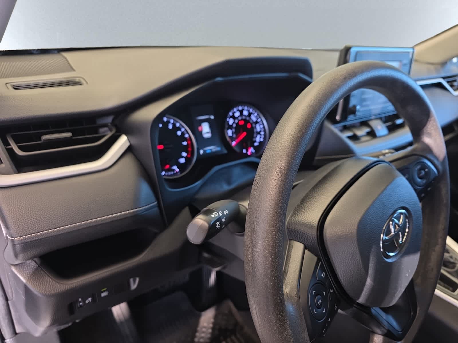 used 2020 Toyota RAV4 car, priced at $26,998